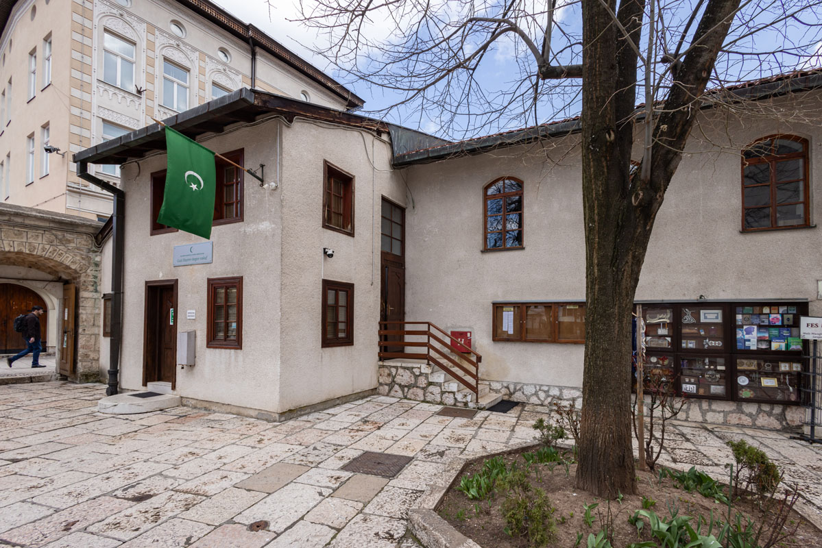 Gazi Husrev-begov mekteb